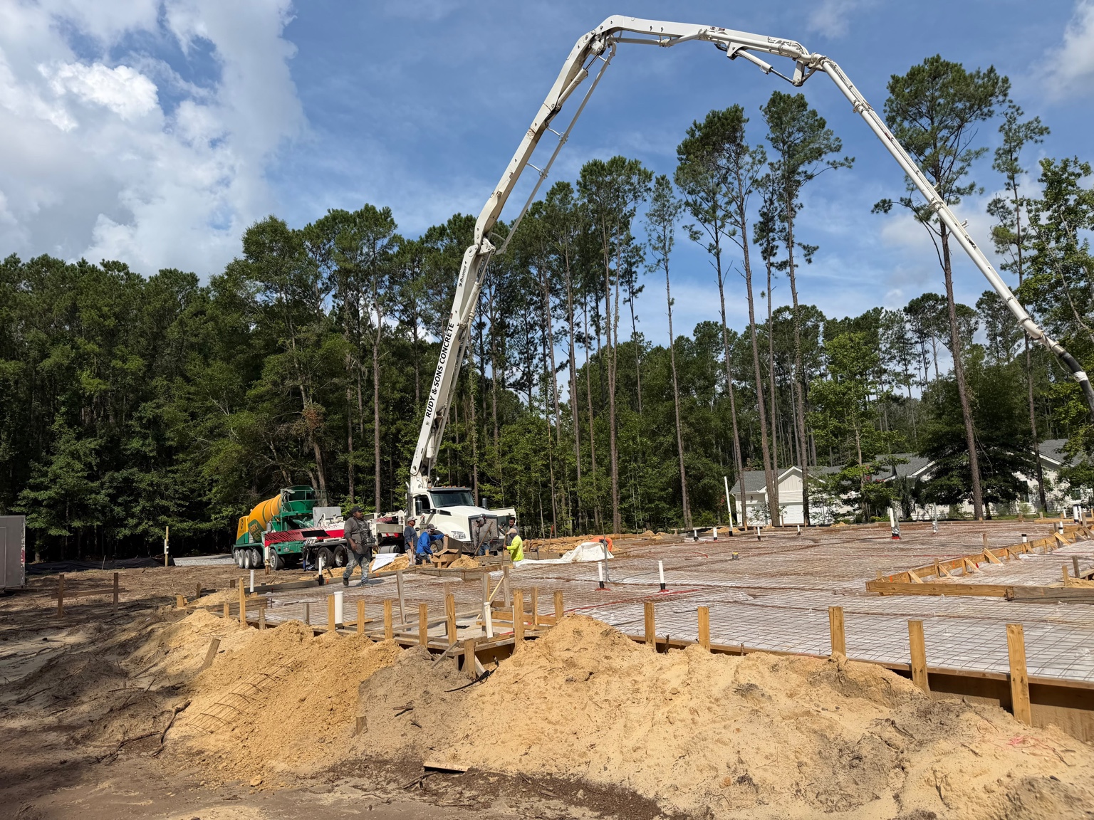 Concrete construction pump and foundation project